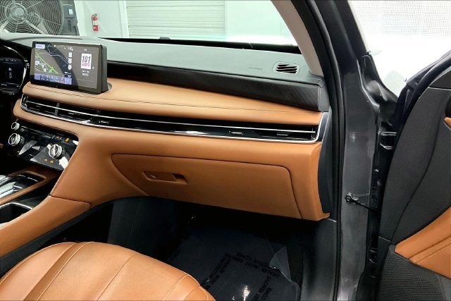 Used 2024 INFINITI QX60 Sensory AWD/4WD image 19