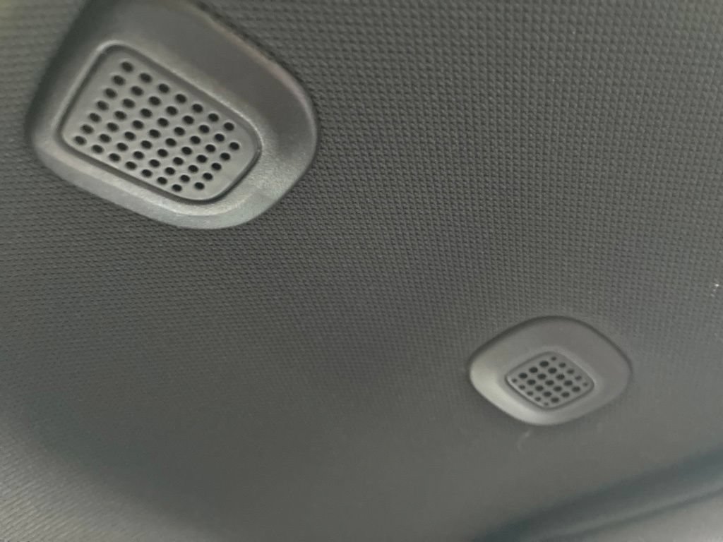 Certified 2025 Chrysler Pacifica Limited FWD image 68