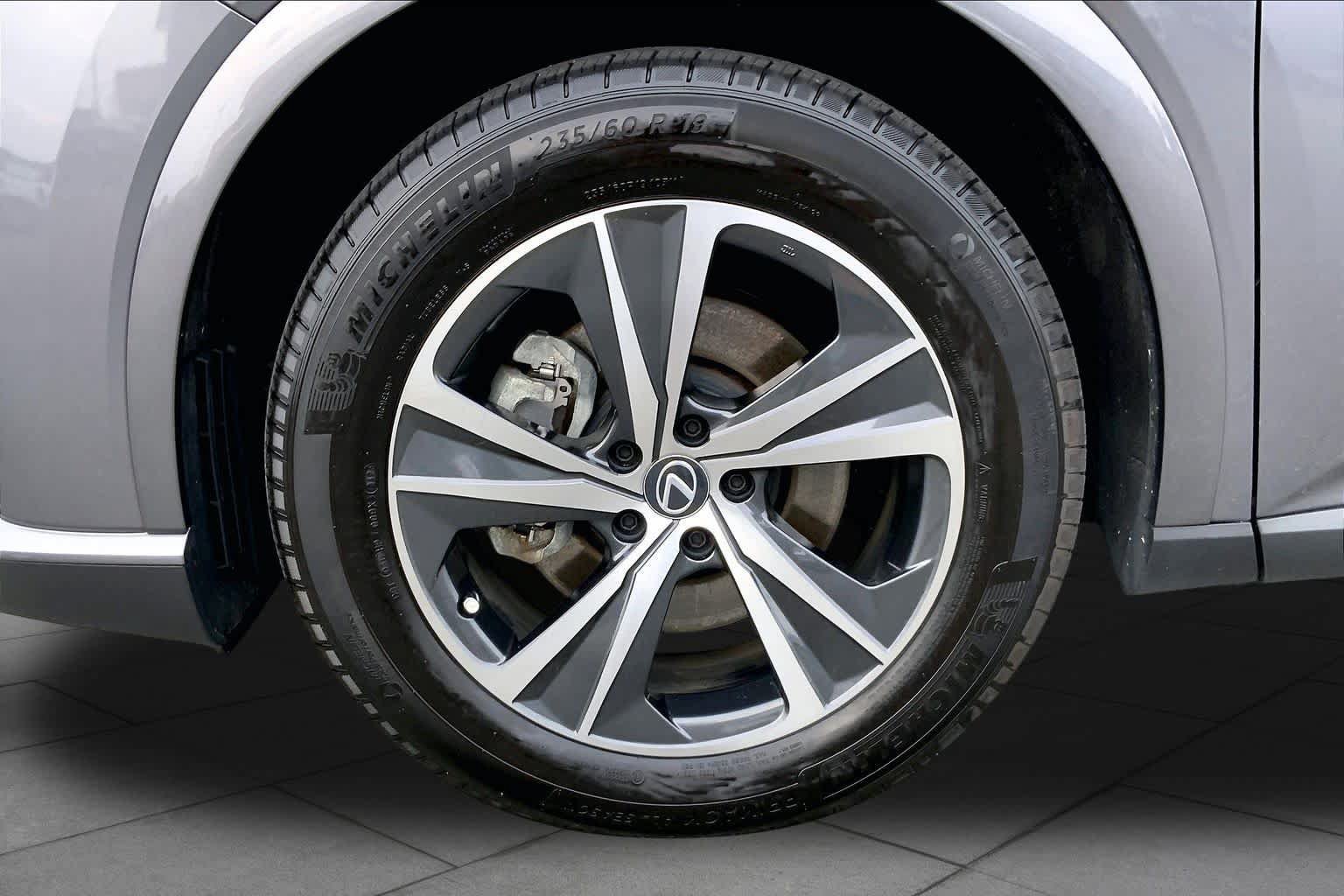 Used 2023 Lexus RX 350 Premium w/ Accessory Package (Z1) AWD/4WD image 11