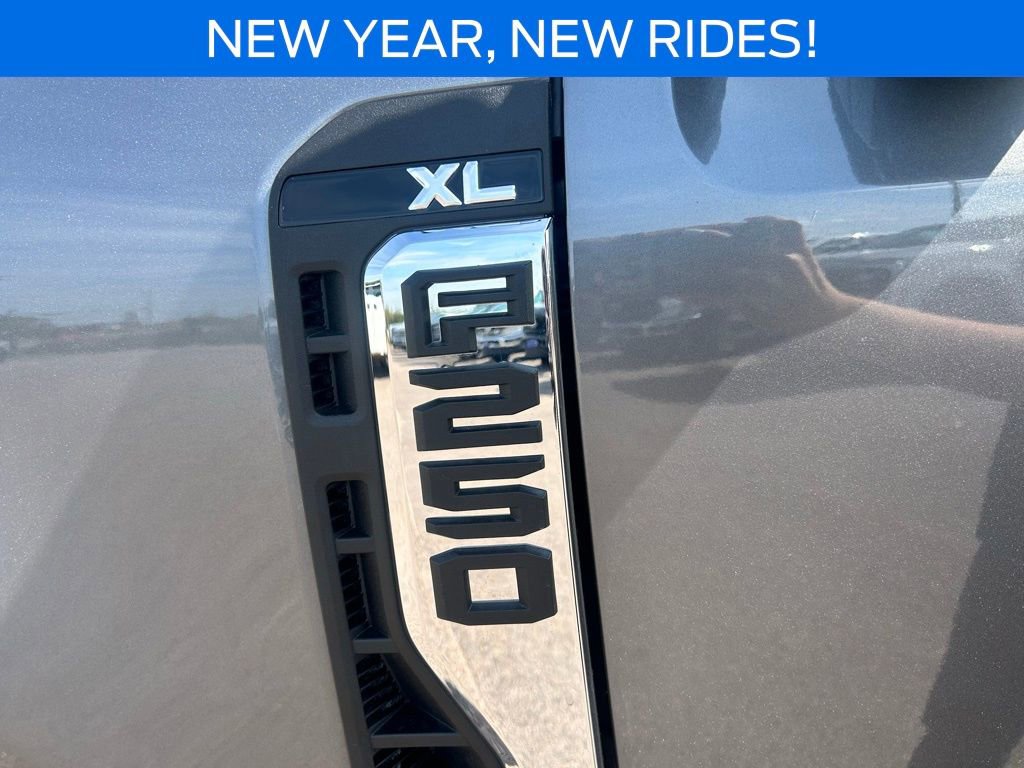 New 2025 Ford F250 XL image 9