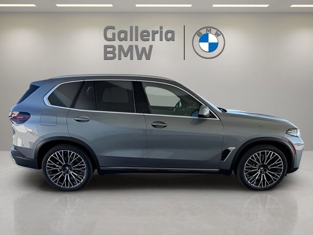 Certified 2024 BMW X5 sDrive40i w/ Executive Package image 7