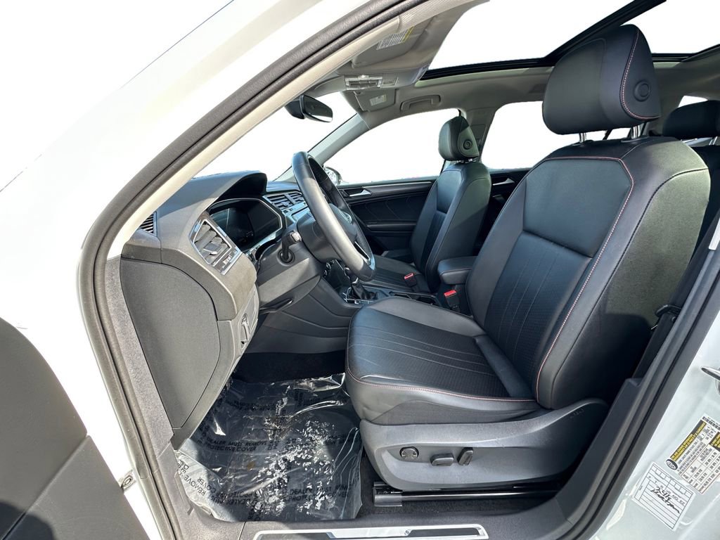 Used 2024 Volkswagen Tiguan Wolfsburg Edition image 9