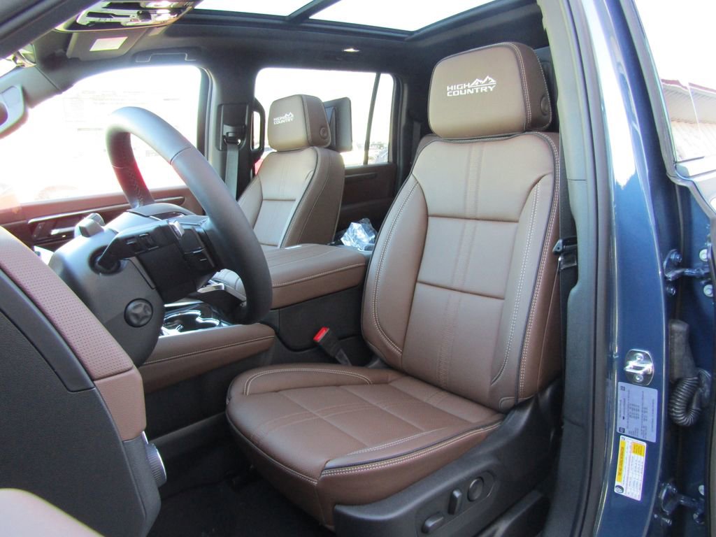 New 2026 Chevrolet Suburban High Country image 31