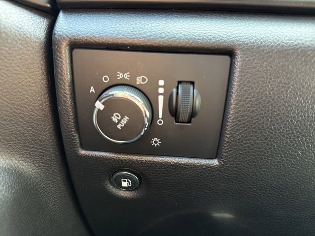 Used 2021 Jeep Grand Cherokee Laredo X AWD/4WD image 15
