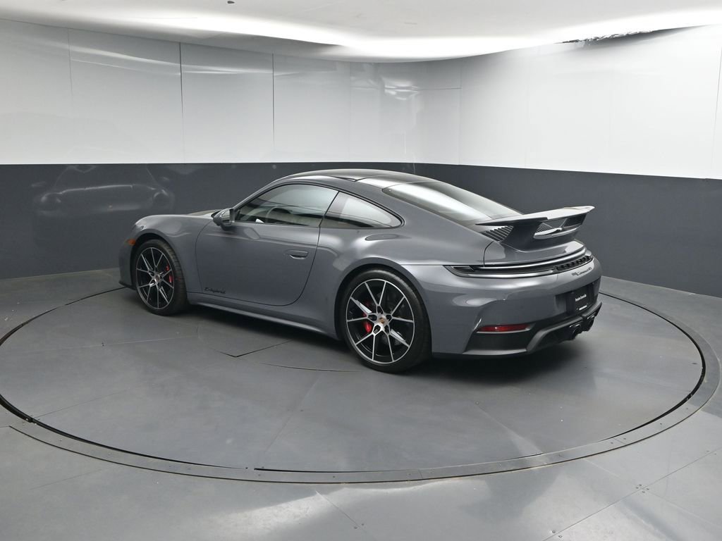 Certified 2026 Porsche 911 GTS image 3