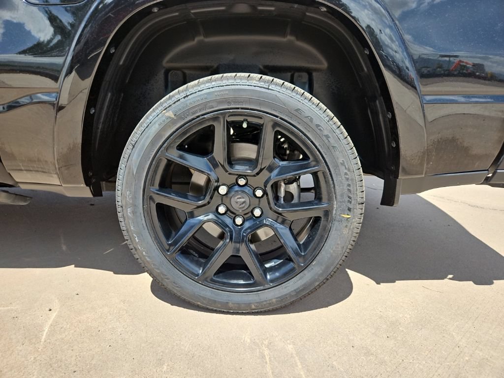 Certified 2020 RAM 1500 Laramie AWD/4WD image 9