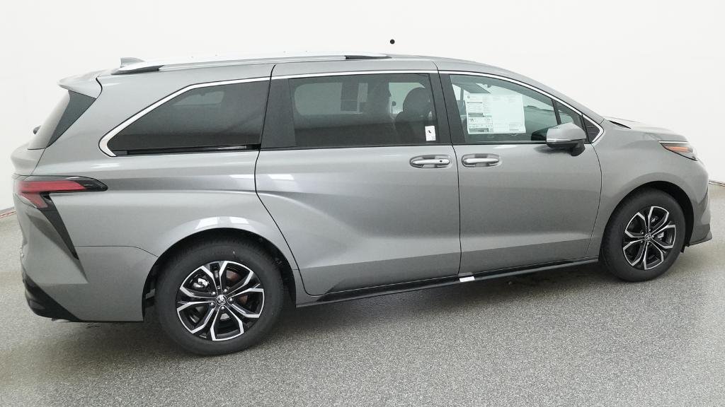 New 2026 Toyota Sienna Platinum AWD/4WD image 26