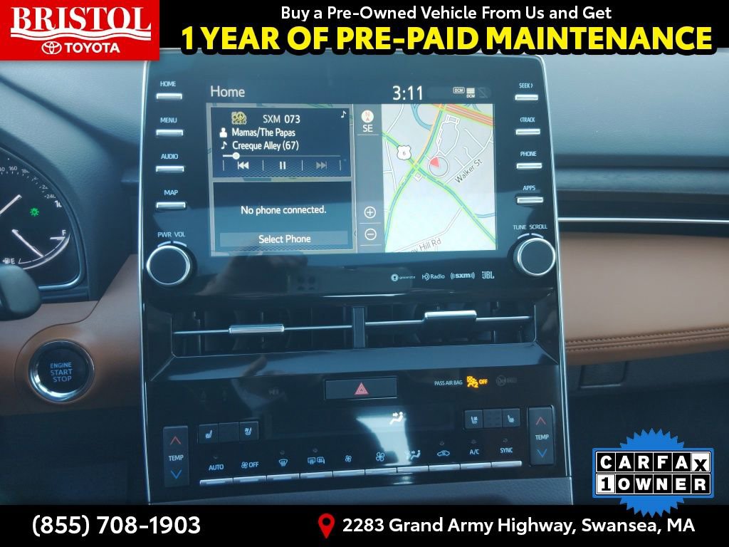 Used 2021 Toyota Avalon Limited image 24