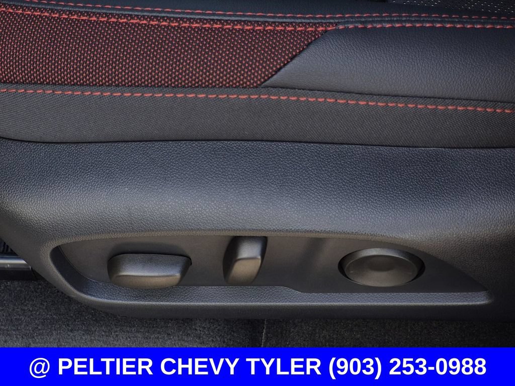 Used 2027 Chevrolet Equinox RS w/ Safety and Technology Package AWD/4WD image 37