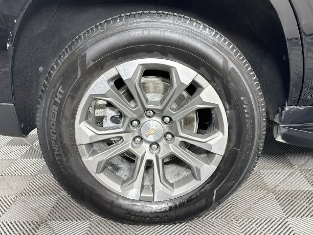 Used 2025 Chevrolet Tahoe LS RWD image 29