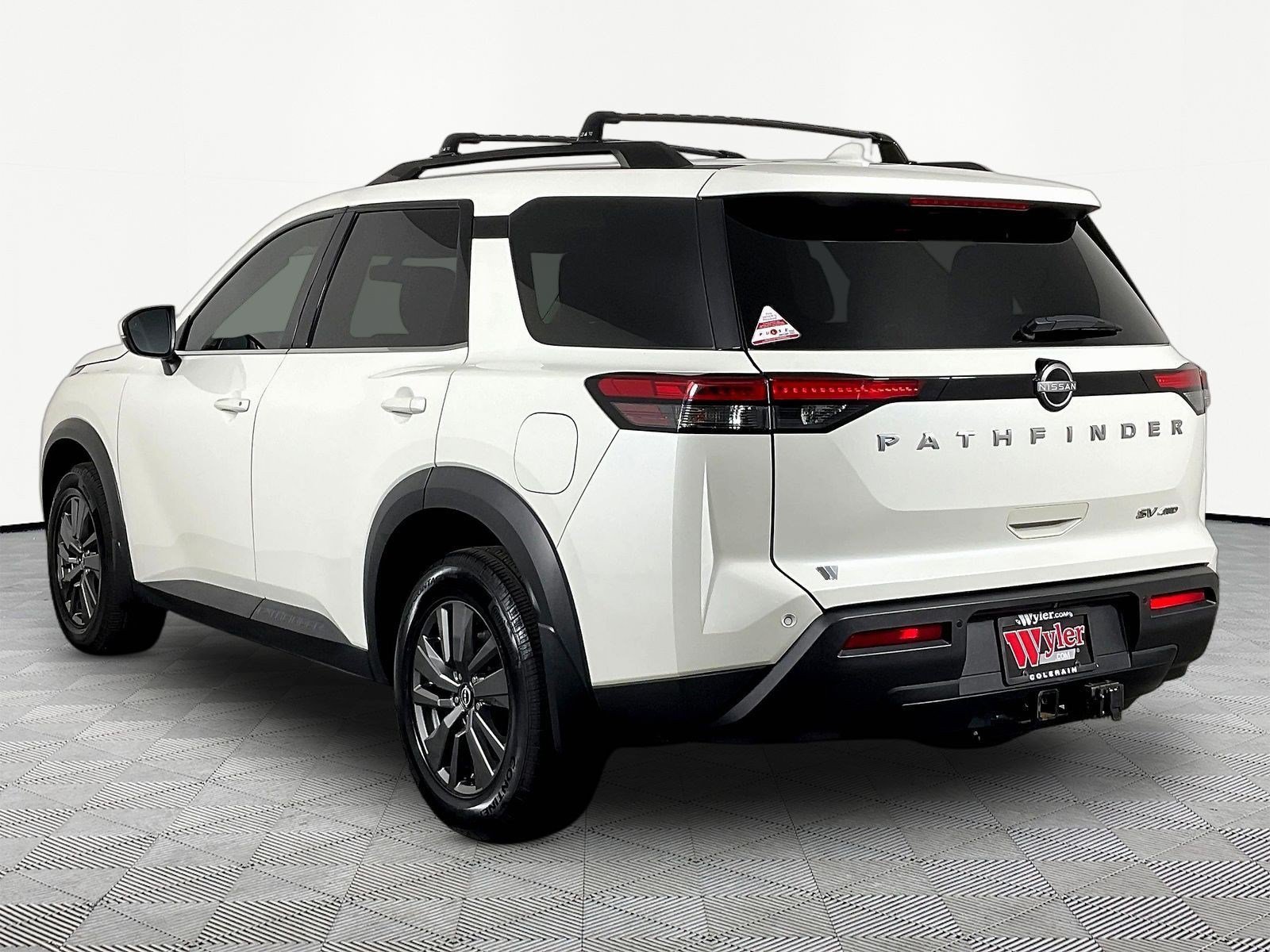 Certified 2022 Nissan Pathfinder SV AWD/4WD image 4