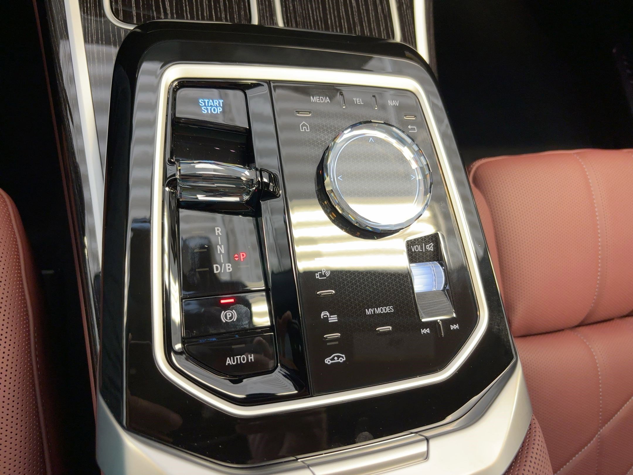 New 2026 BMW i7 eDrive50 w/ M Sport Package image 18