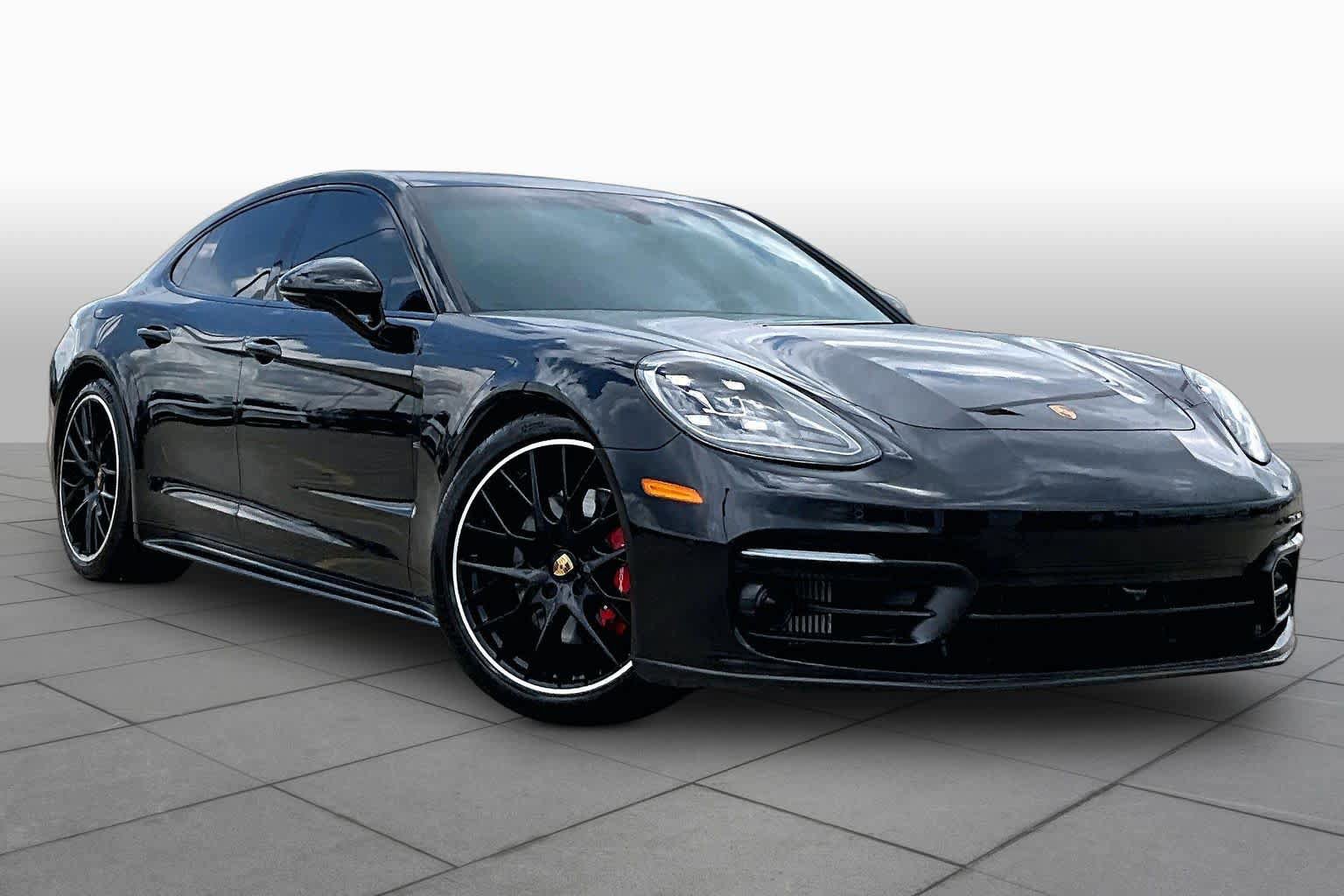 Used 2022 Porsche Panamera 4S AWD/4WD image 3