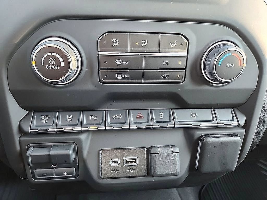 New 2025 Chevrolet Silverado 2500 Custom w/ Custom Value Package image 16