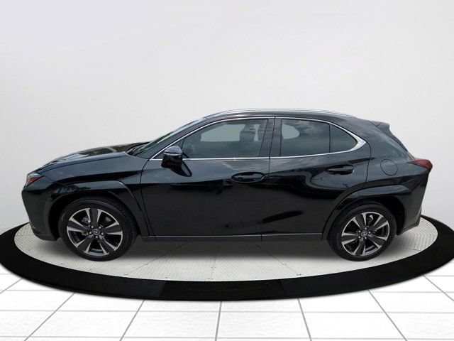Used 2025 Lexus UX 300h FWD image 6