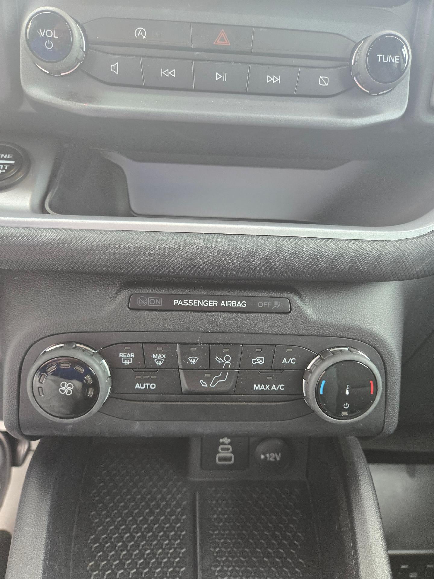 Used 2024 Ford Bronco Sport Big Bend AWD/4WD image 16