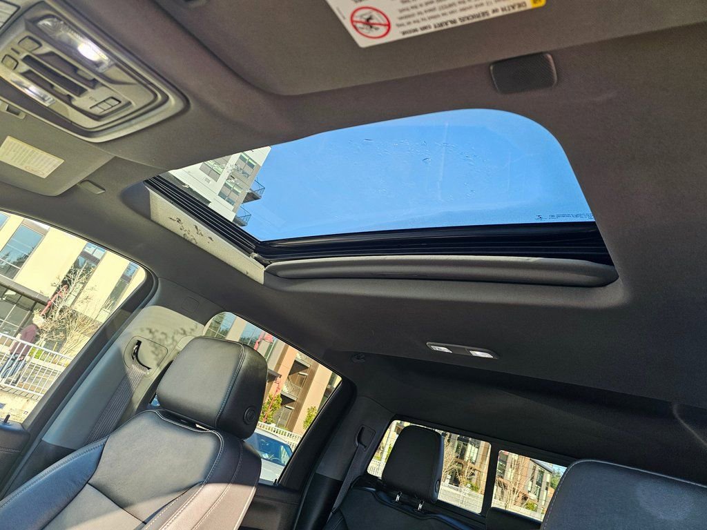 Used 2020 Chevrolet Silverado 2500 LTZ w/ LTZ Premium Package image 10