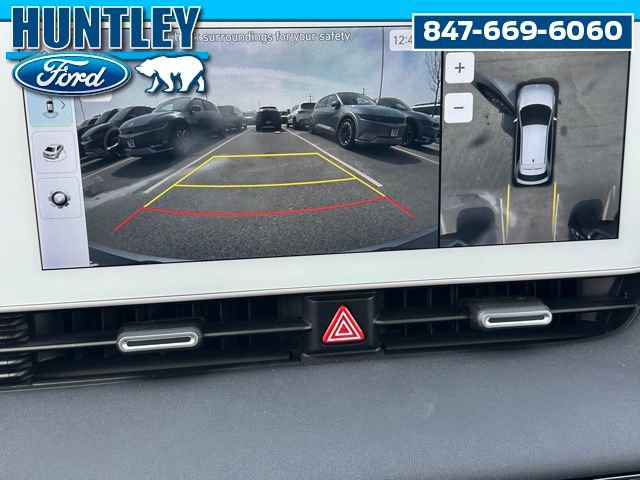 Used 2024 Hyundai Ioniq 5 Limited image 24