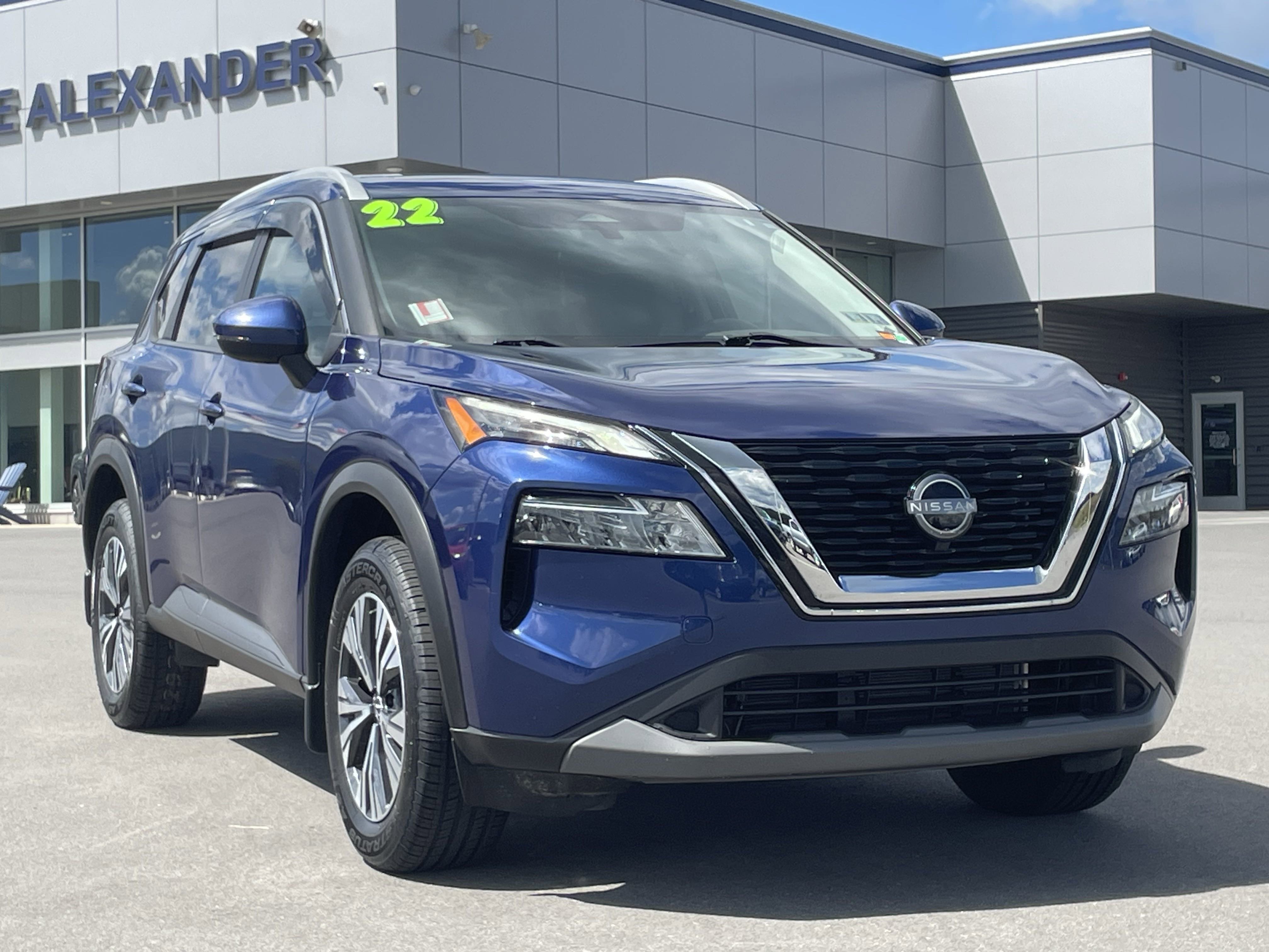 Used 2022 Nissan Rogue SV w/ SV Premium Package