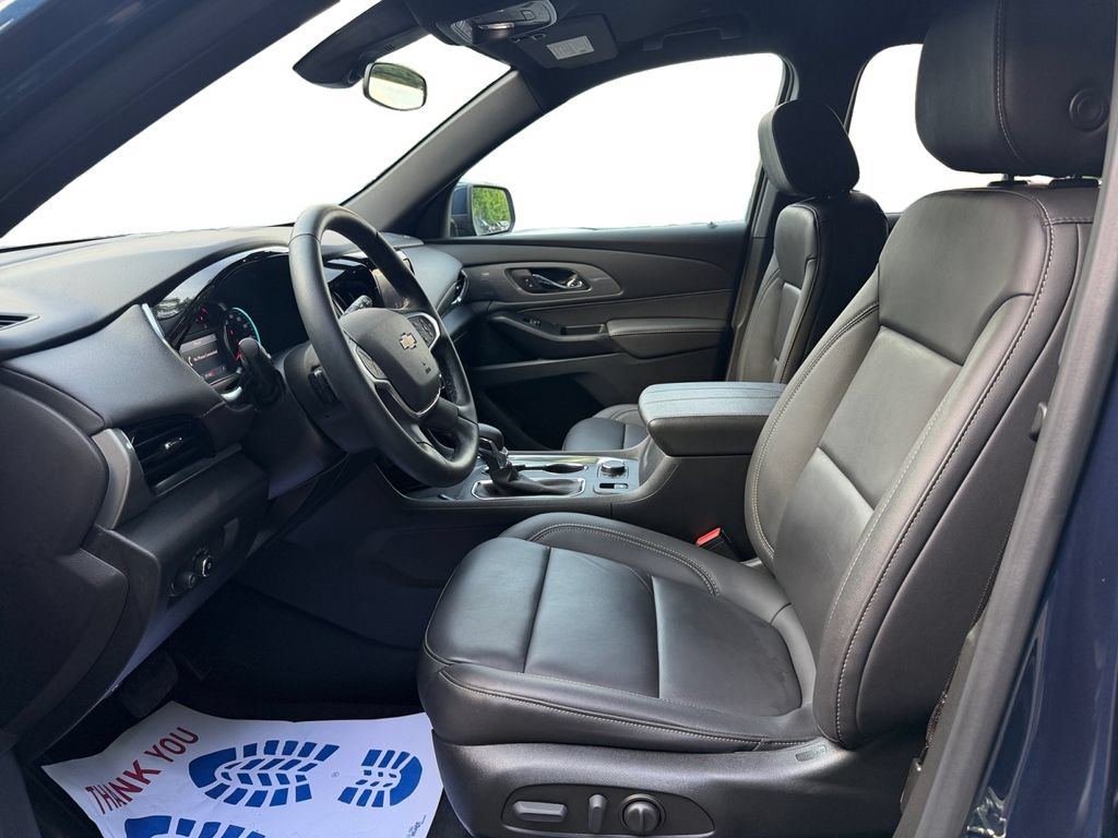 Used 2023 Chevrolet Traverse LT w/ LPO, Floor Liner Package AWD/4WD image 9