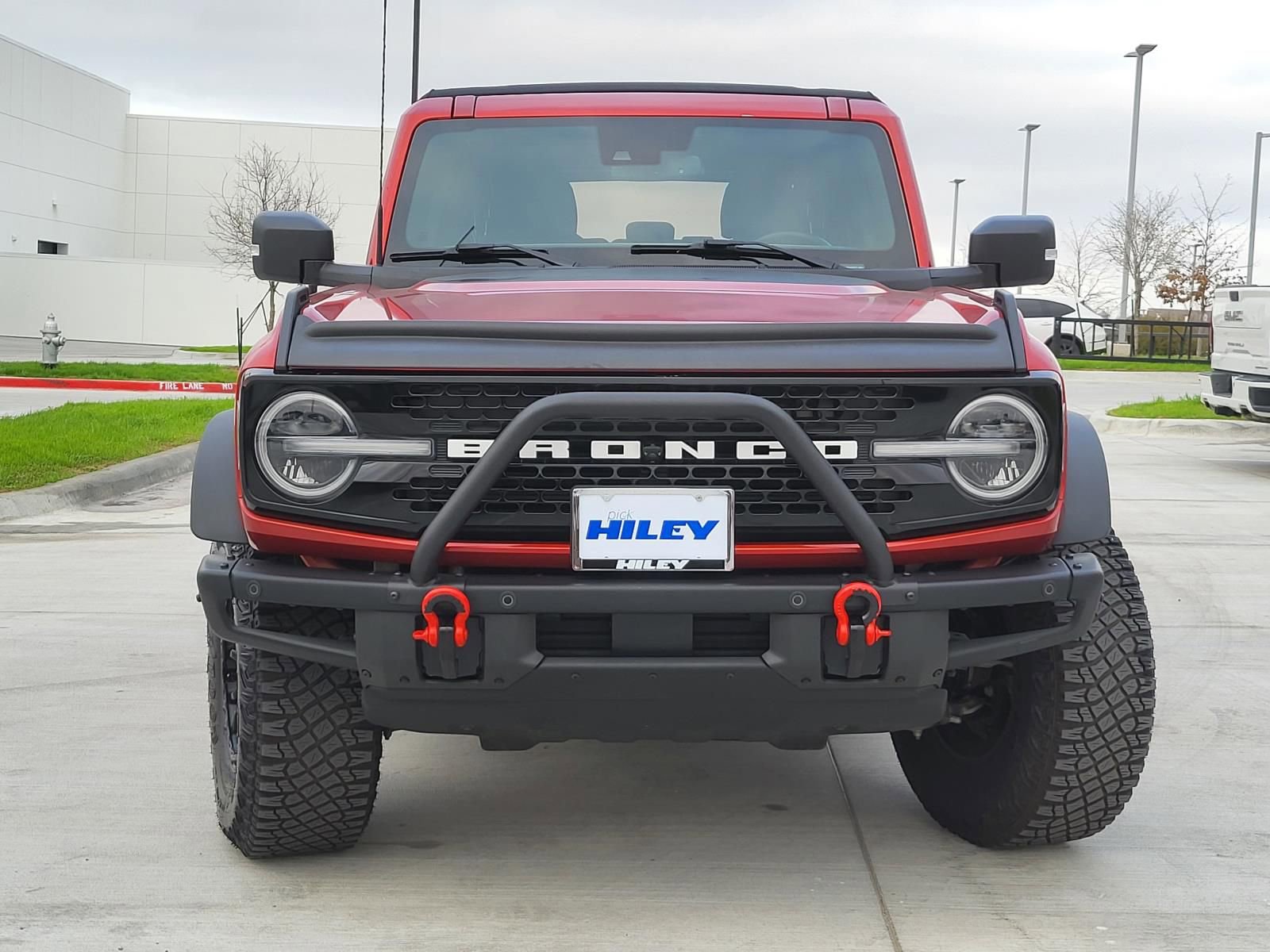 Used 2024 Ford Bronco Wildtrak image 2