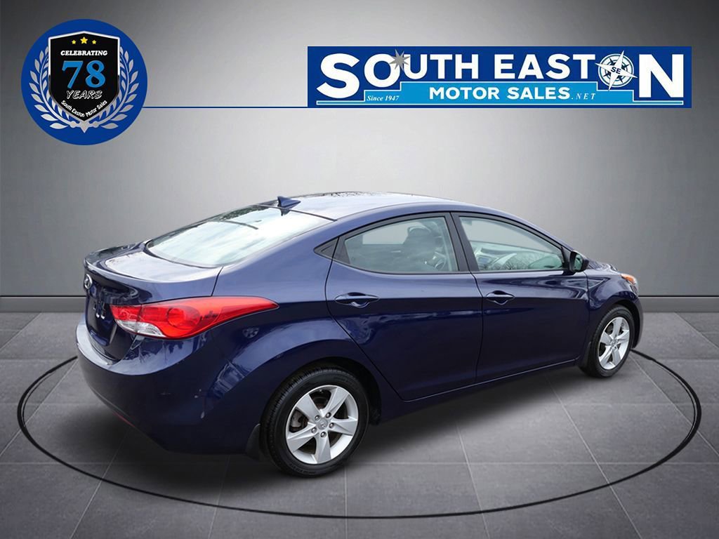 Used 2013 Hyundai Elantra GLS FWD image 7