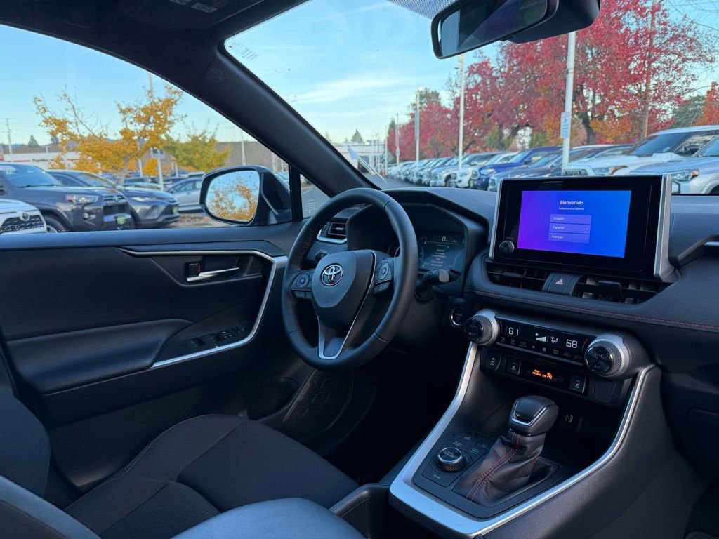 Certified 2025 Toyota RAV4 SE image 23
