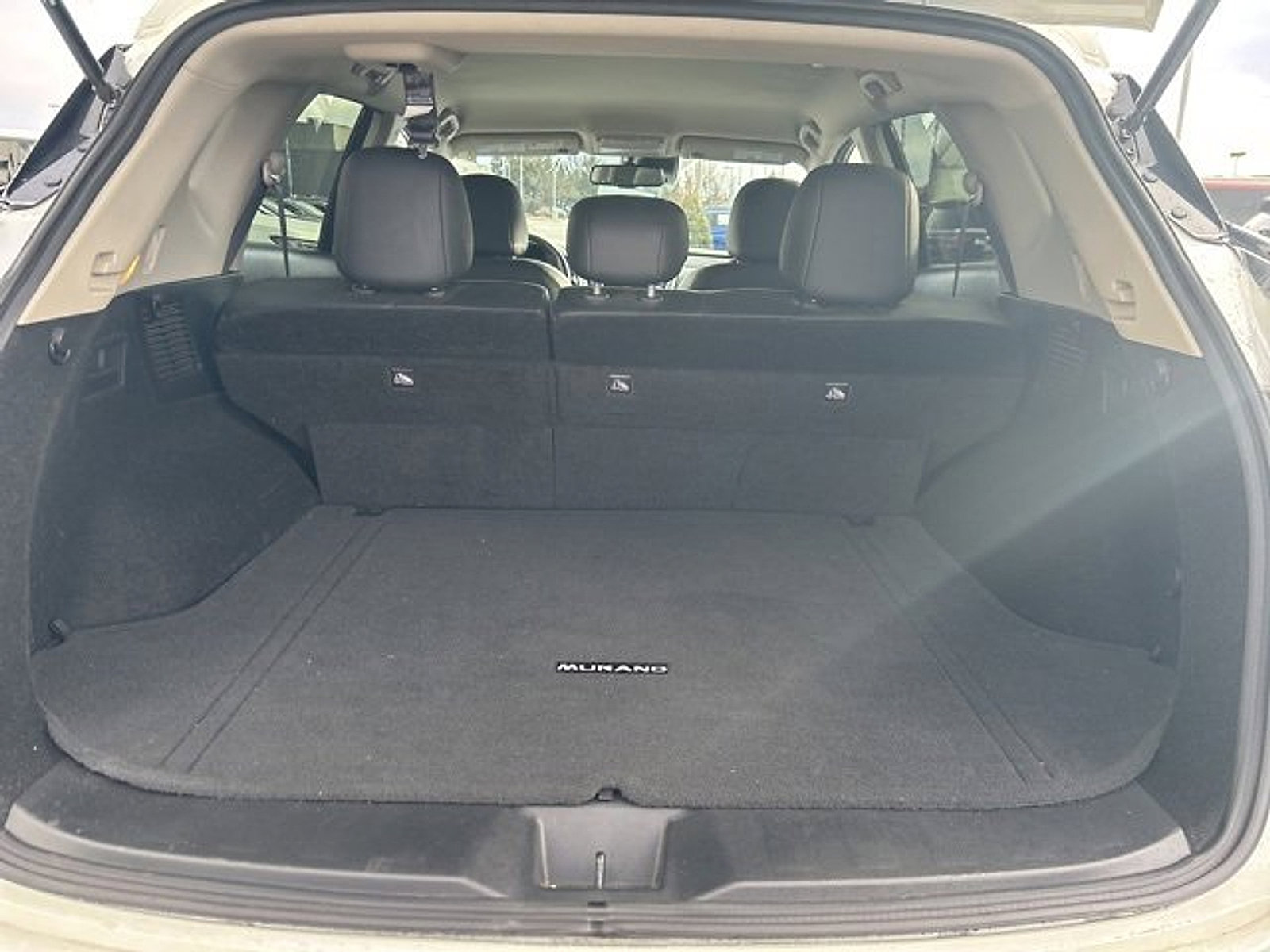 Used 2024 Nissan Murano SV w/ SV Midnight Edition Package image 13