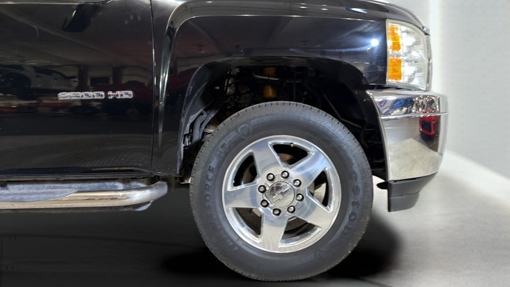 Used 2012 Chevrolet Silverado 2500 LT w/ Suspension Package, Off-Road RWD image 34