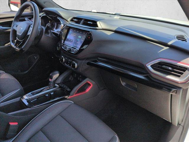 Used 2021 Chevrolet TrailBlazer RS w/ Sun and Liftgate Package FWD image 30