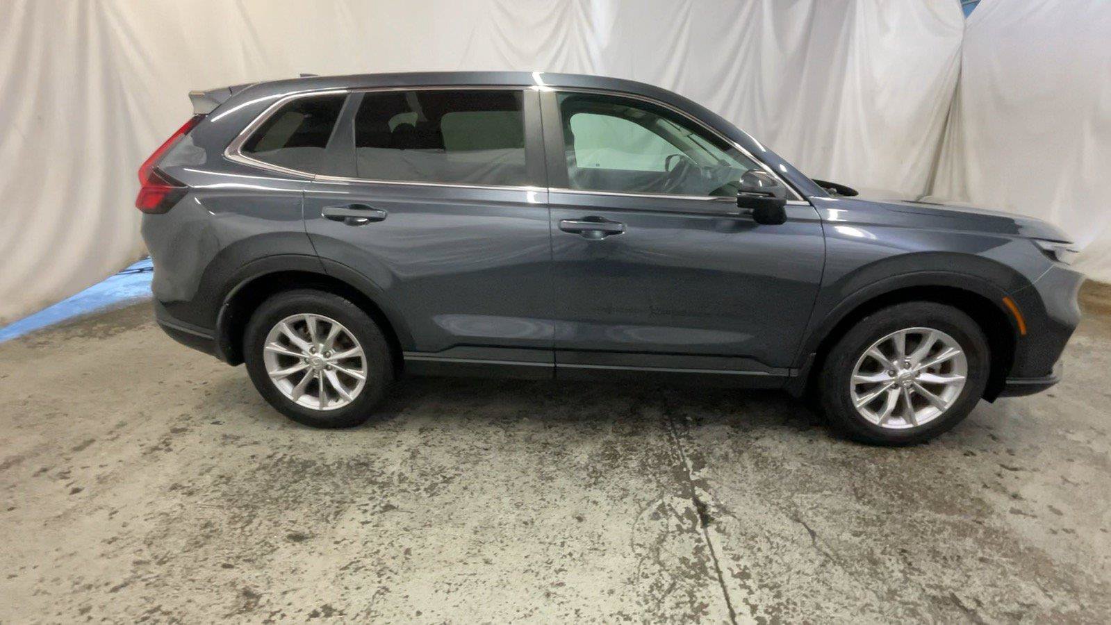 Certified 2025 Honda CR-V EX-L image 5