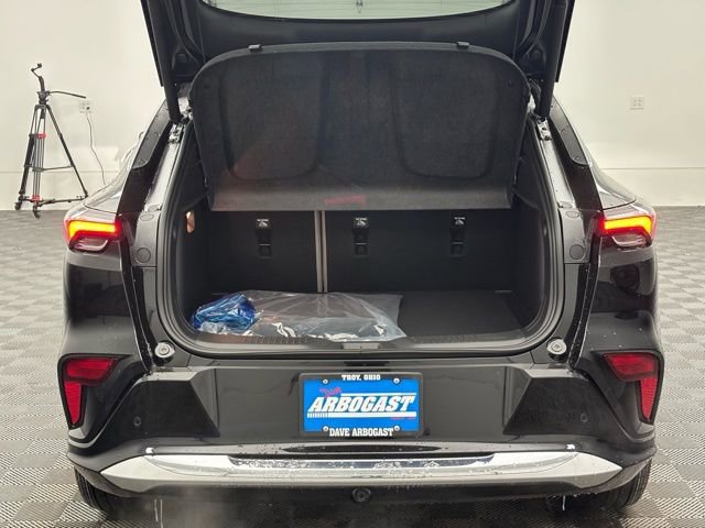 New 2026 Buick Envista Avenir image 9