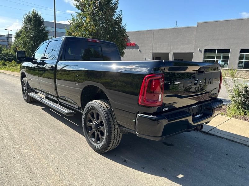 New 2026 RAM 3500 Big Horn AWD/4WD image 5