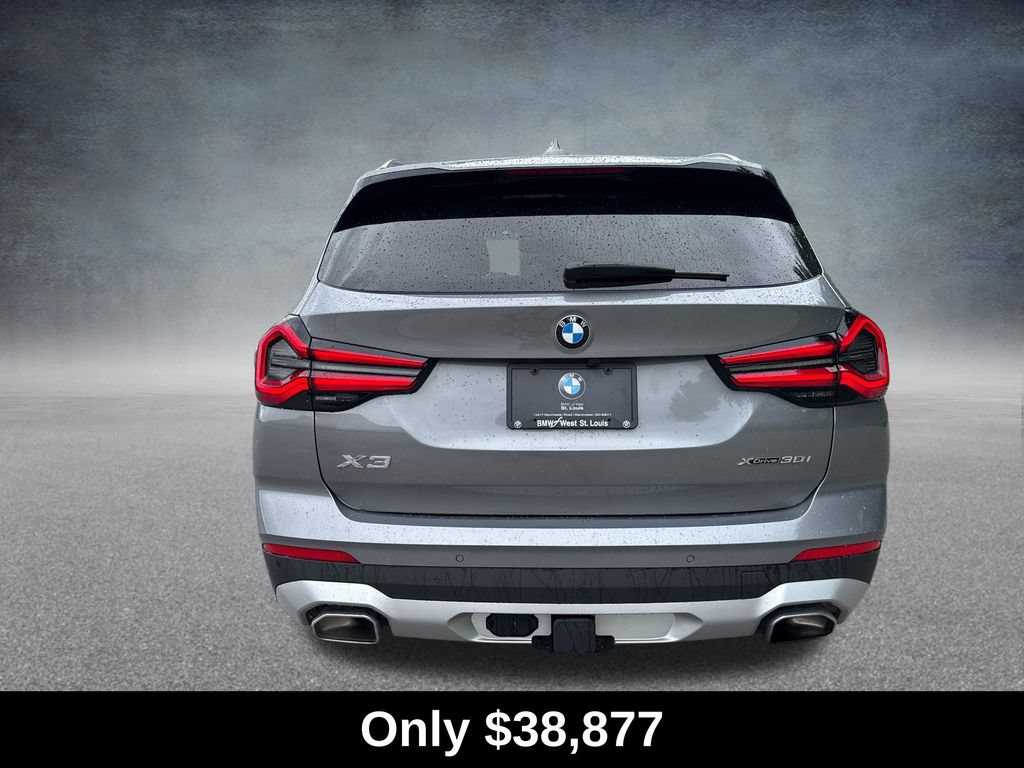 Used 2023 BMW X3 xDrive30i w/ Premium Package AWD/4WD image 4