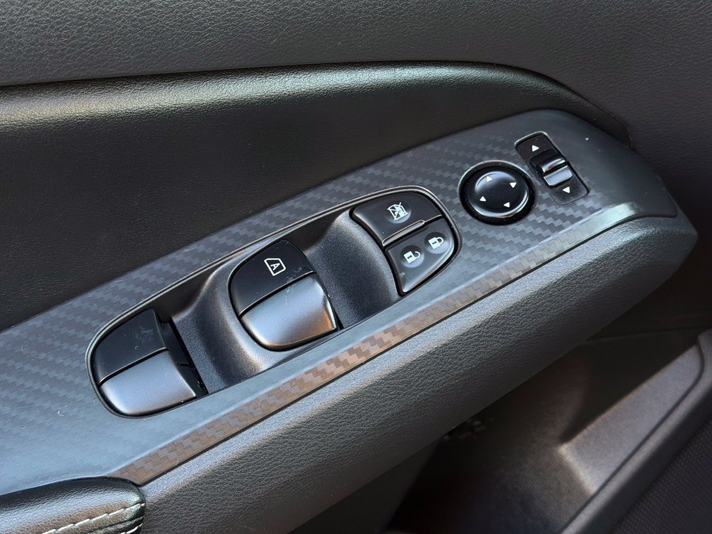 Certified 2025 Nissan Altima 2.5 SV FWD image 20