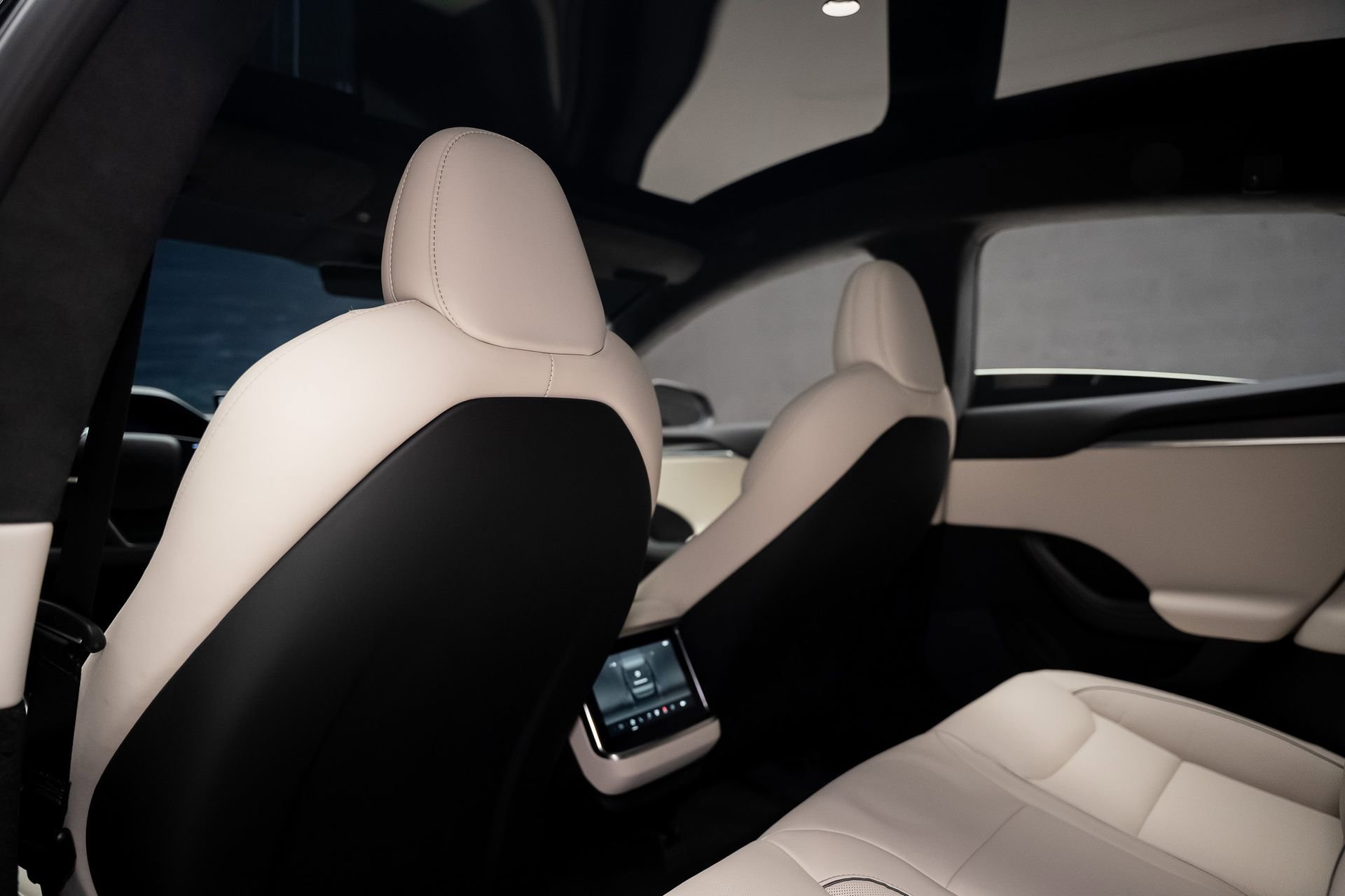 Used 2022 Tesla Model S Plaid image 62