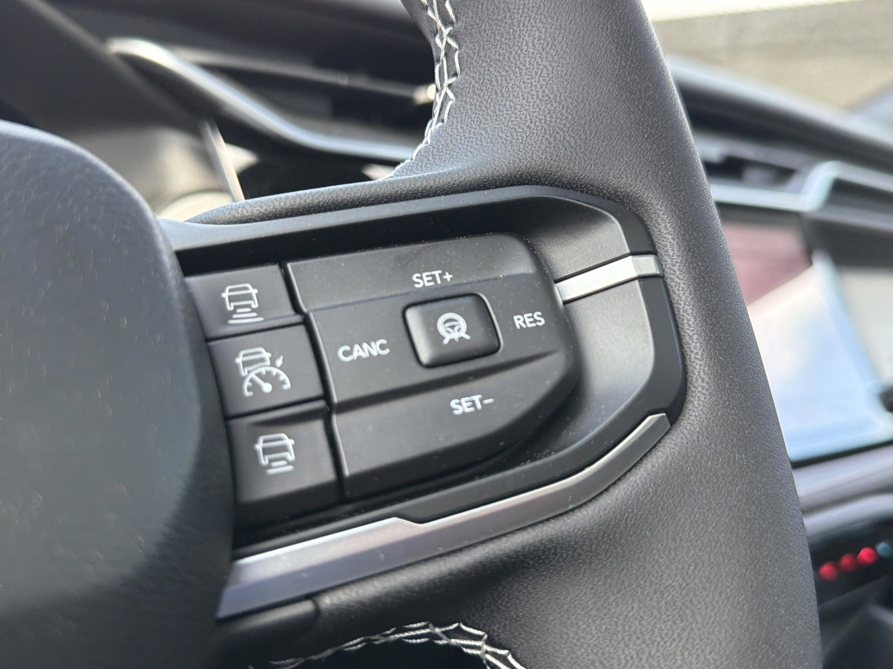 New 2026 Jeep Cherokee Limited image 12