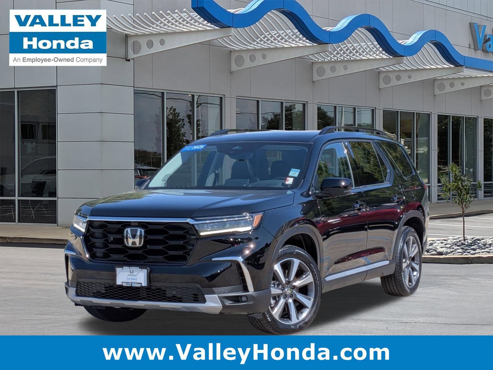 Certified 2025 Honda Pilot Elite