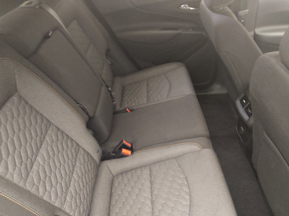 Used 2018 Chevrolet Equinox LT image 19