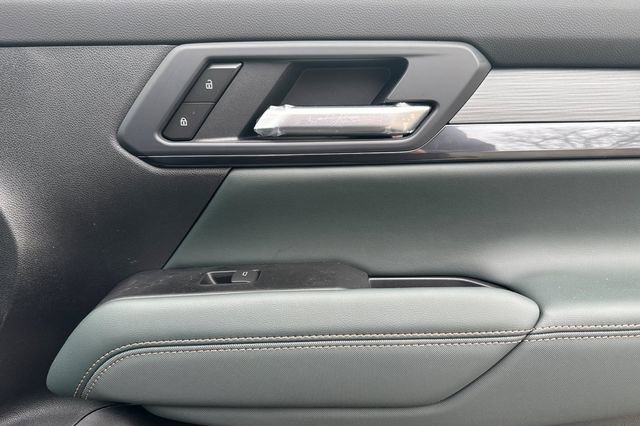 New 2026 GMC Terrain AT4 w/ Convenience Package III image 20