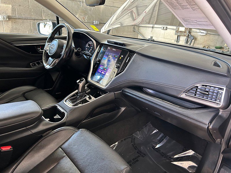 Used 2022 Subaru Outback Limited image 32