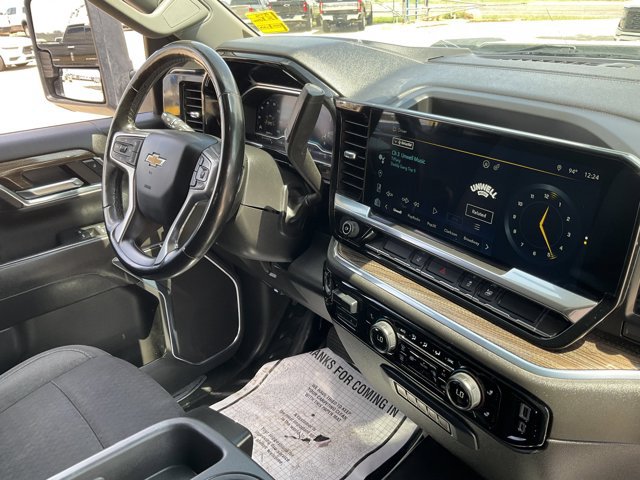 Used 2024 Chevrolet Silverado 2500 LT w/ Convenience Package AWD/4WD image 21