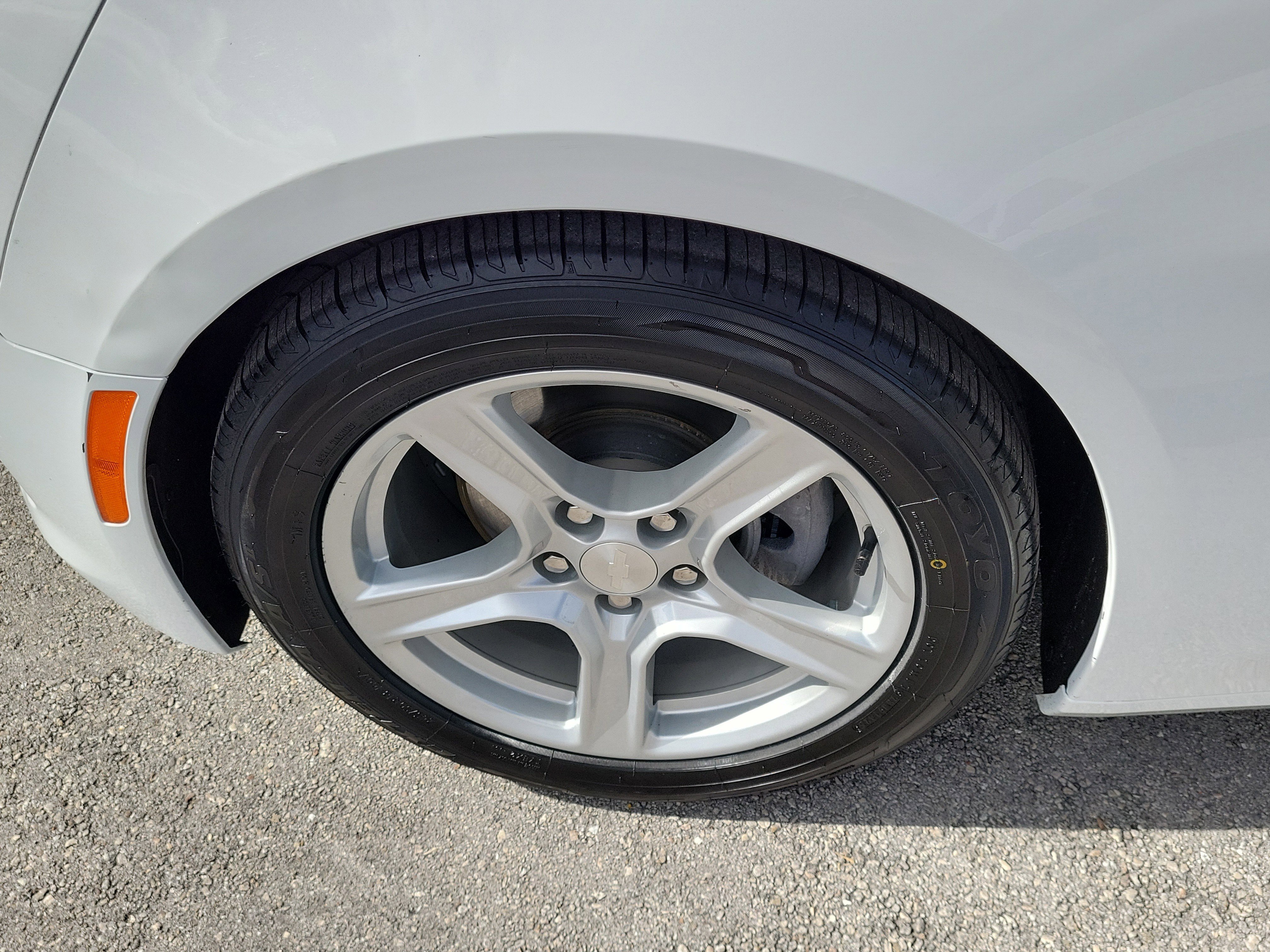 Used 2023 Chevrolet Camaro LT image 31