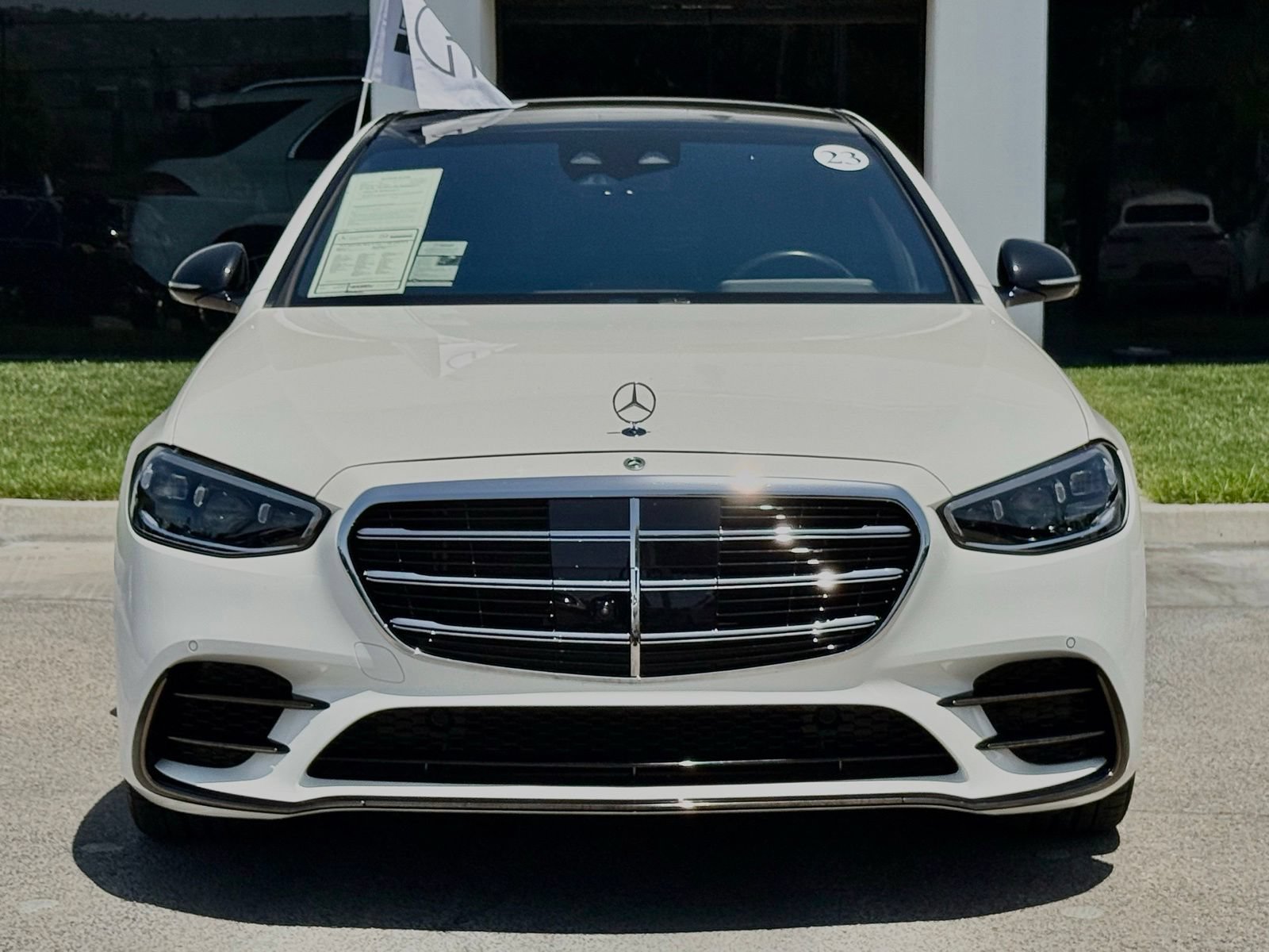 Used 2023 Mercedes-Benz S 580 4MATIC Sedan image 5