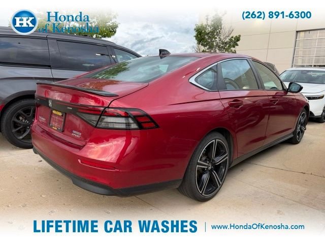 Used 2023 Honda Accord Sport image 2