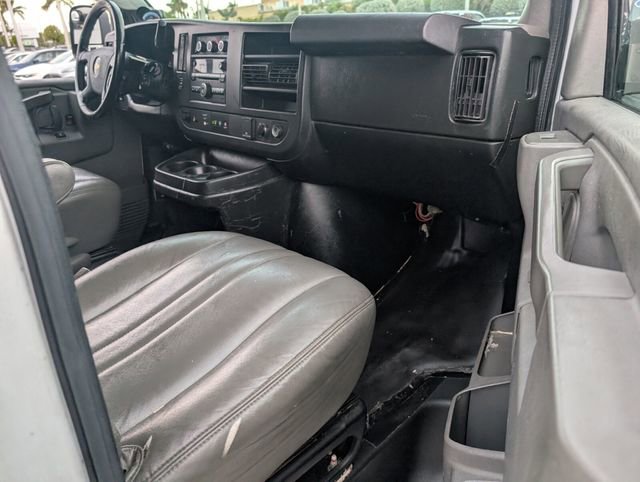 Used 2021 Chevrolet Express 2500 w/ Communications Package image 12