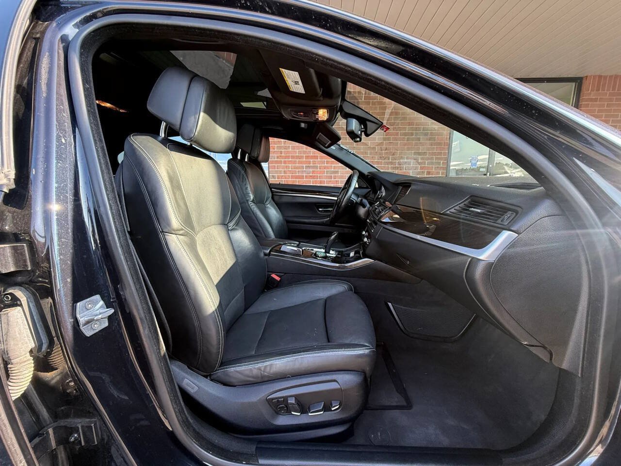 Used 2015 BMW 535i xDrive Sedan AWD/4WD image 21