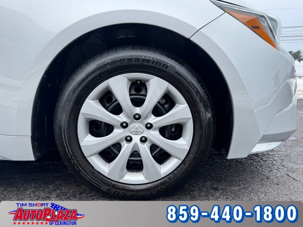 Used 2024 Toyota Corolla LE image 21