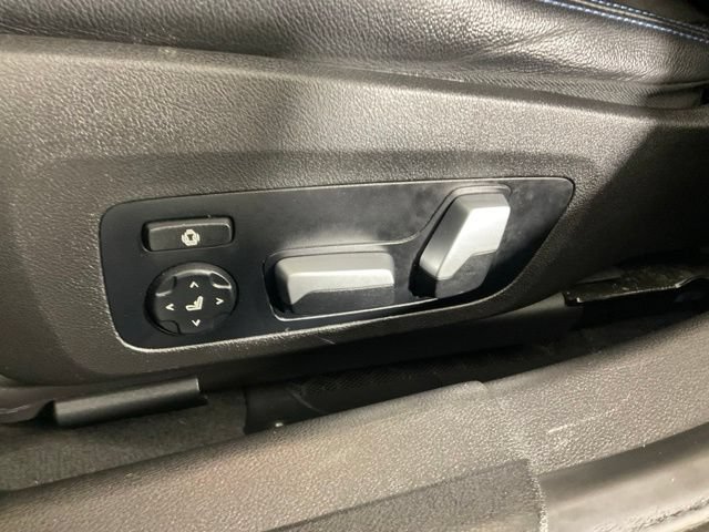 Used 2021 BMW 330i xDrive Sedan w/ M Sport Package AWD/4WD image 24