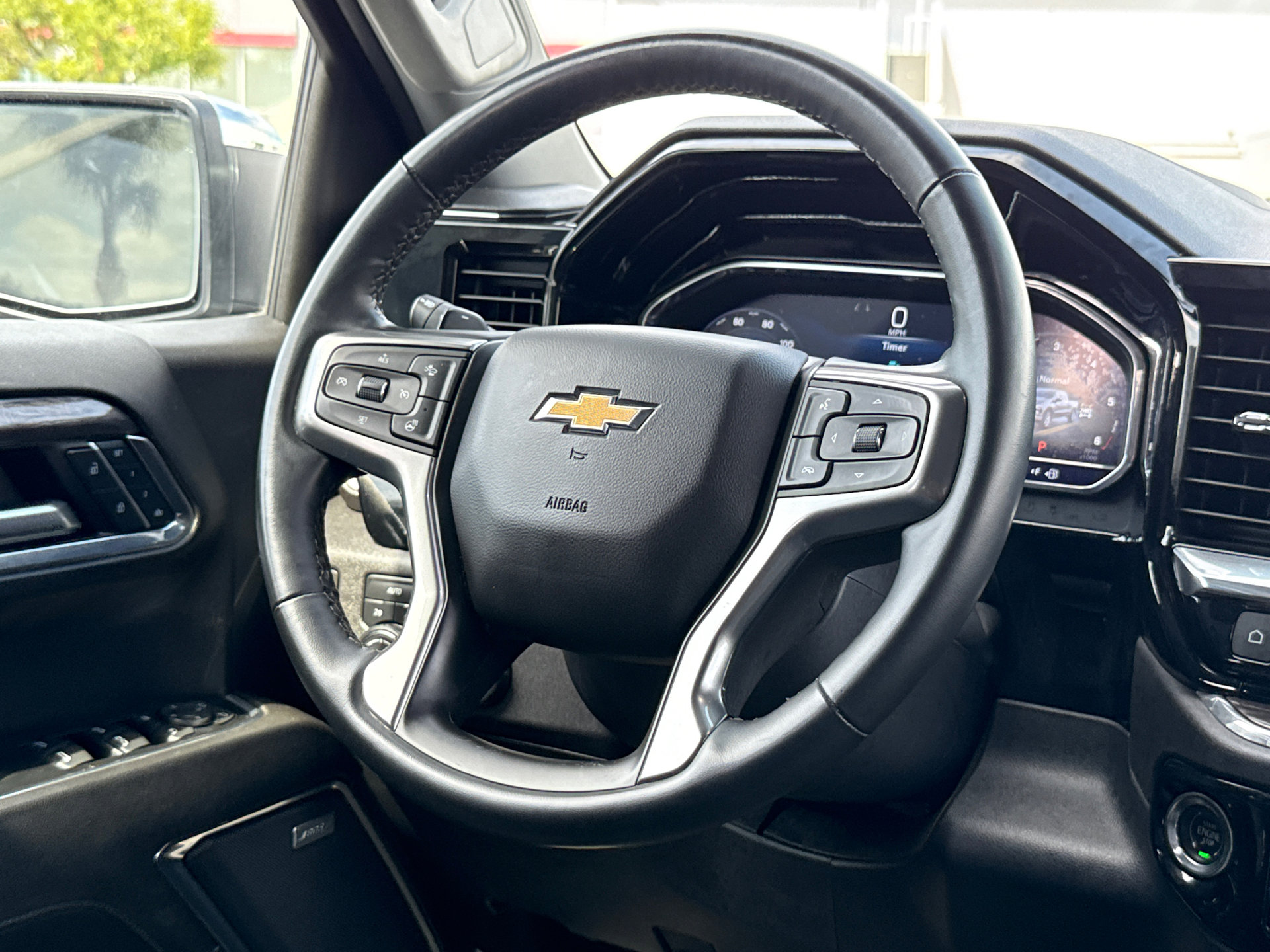 Used 2023 Chevrolet Silverado 1500 LTZ w/ LTZ Convenience Package II AWD/4WD image 22